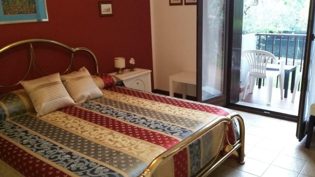 Residenza Riviera Degli Olivi Apartment ตอร์รีเดลเบนาโก ภายนอก รูปภาพ